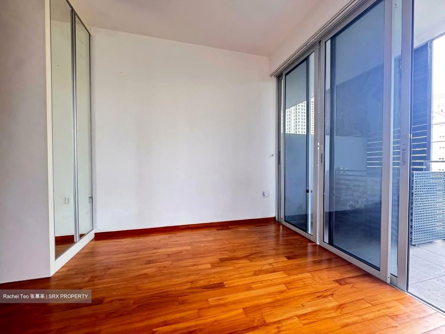 RV Suites (D10), Apartment #586098261